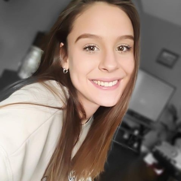 Meet your Posher, Megan - Picture 1 of 1